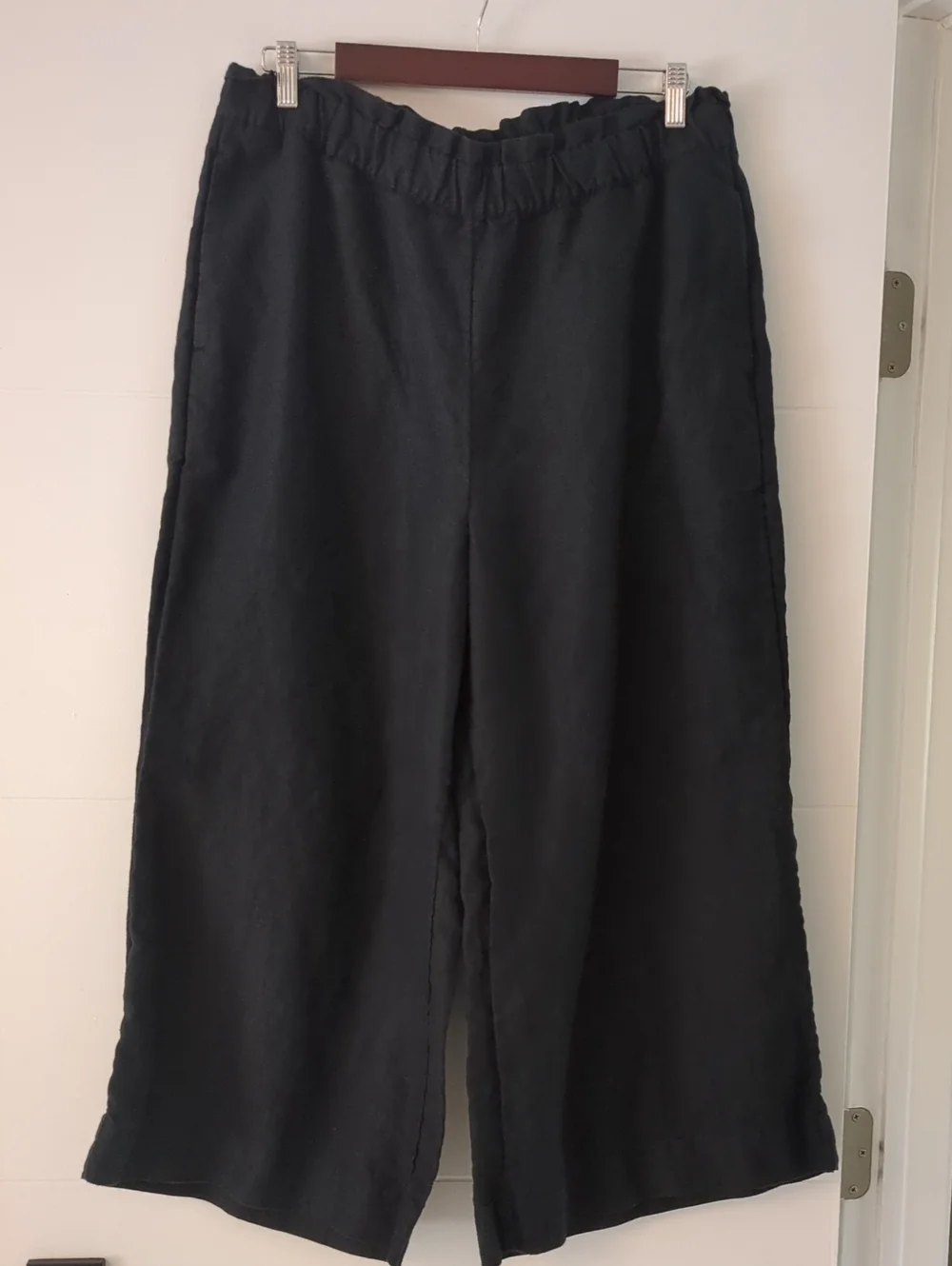 Chico's Linen Women's Black Wide-Leg Elastic Waist Ankle Trousers Sz 14 Minimal